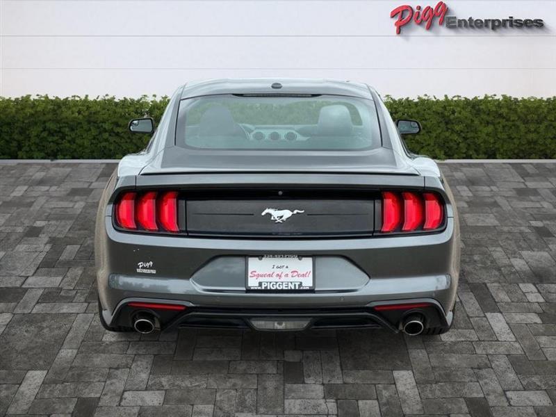 Ford Mustang  2018