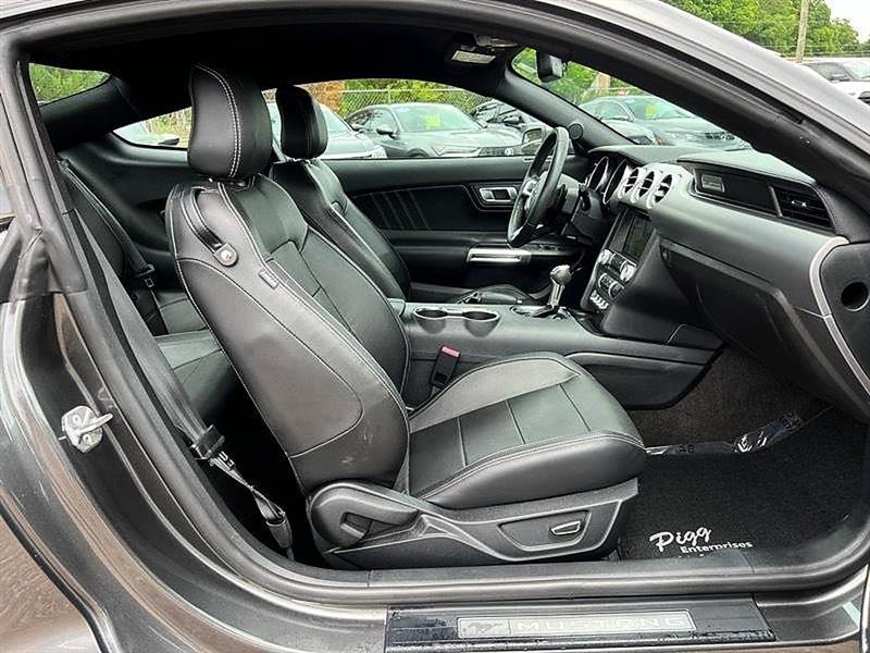 Ford Mustang  2018
