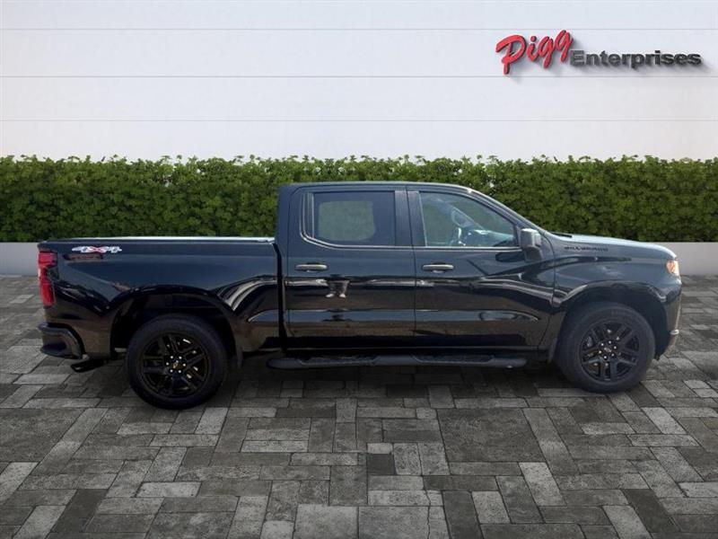 Chevrolet Silverado 1500  2021
