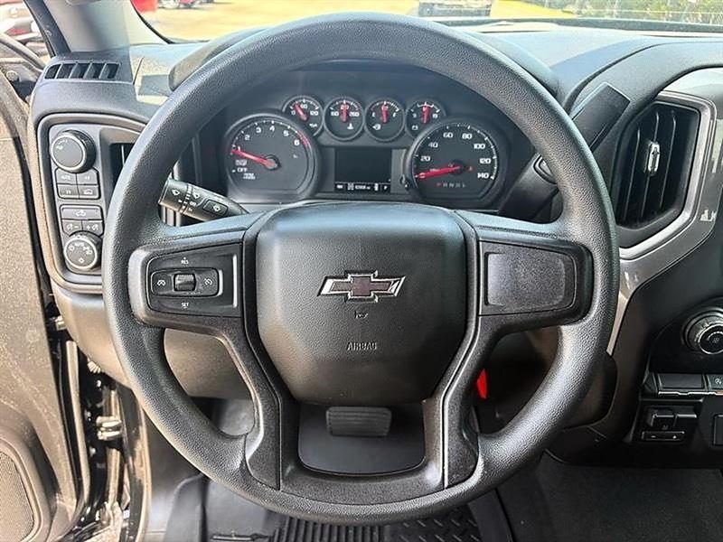 Chevrolet Silverado 1500  2021