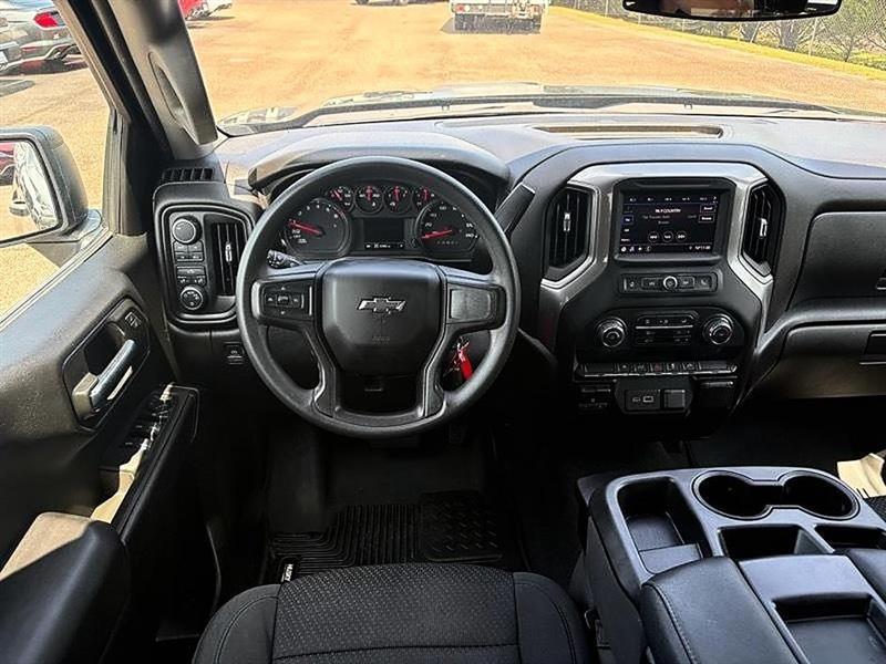 Chevrolet Silverado 1500  2021