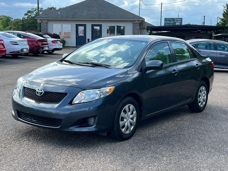 Toyota Corolla LE 2009