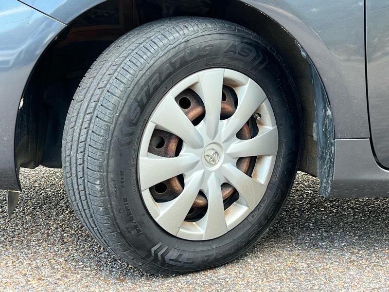 Toyota Corolla LE 2009