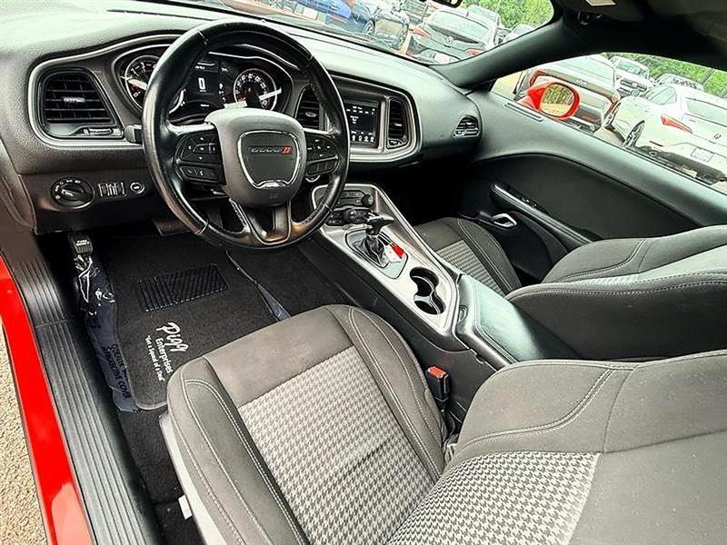 Dodge Challenger  2022