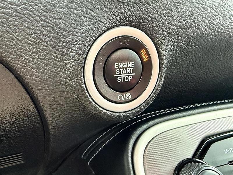 Dodge Challenger  2022