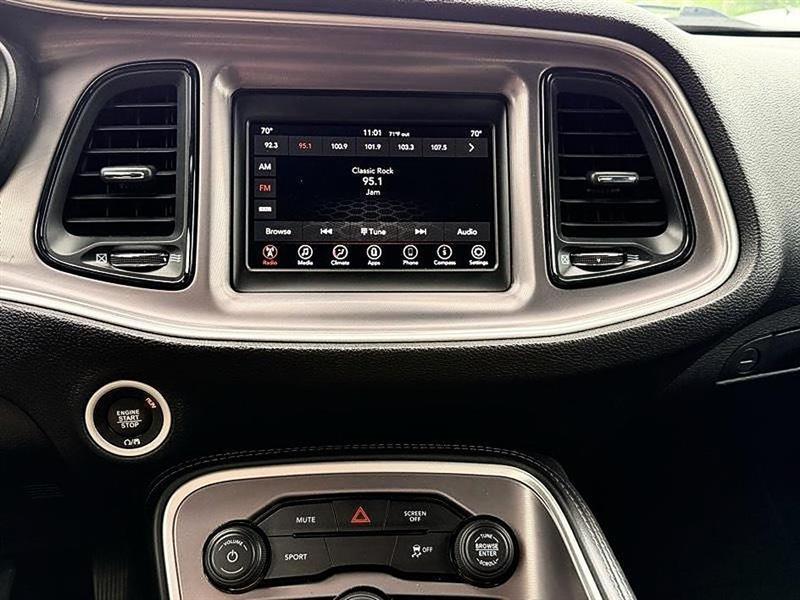 Dodge Challenger  2022