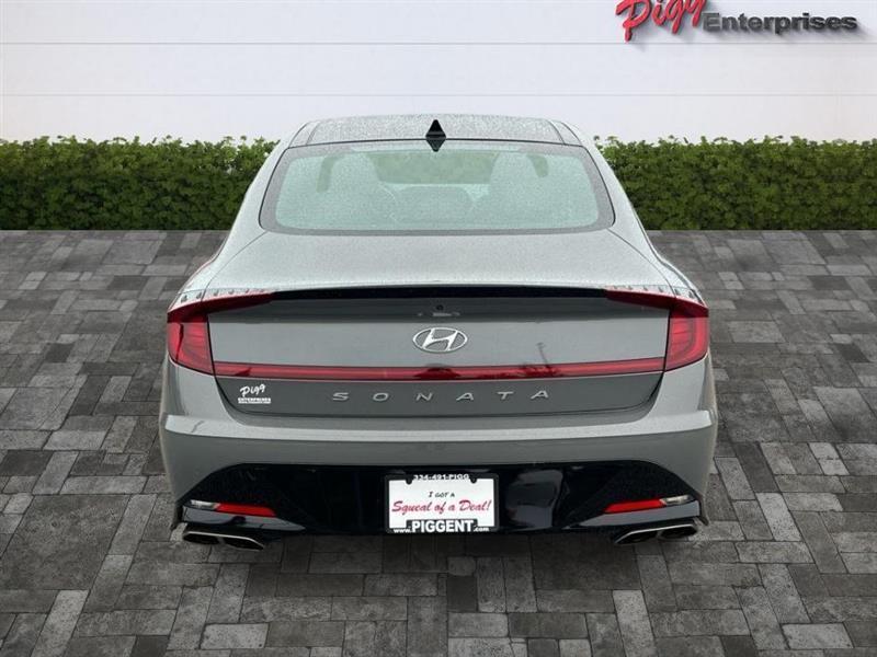 Hyundai Sonata  2022