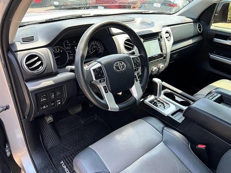 Toyota Tundra  2019