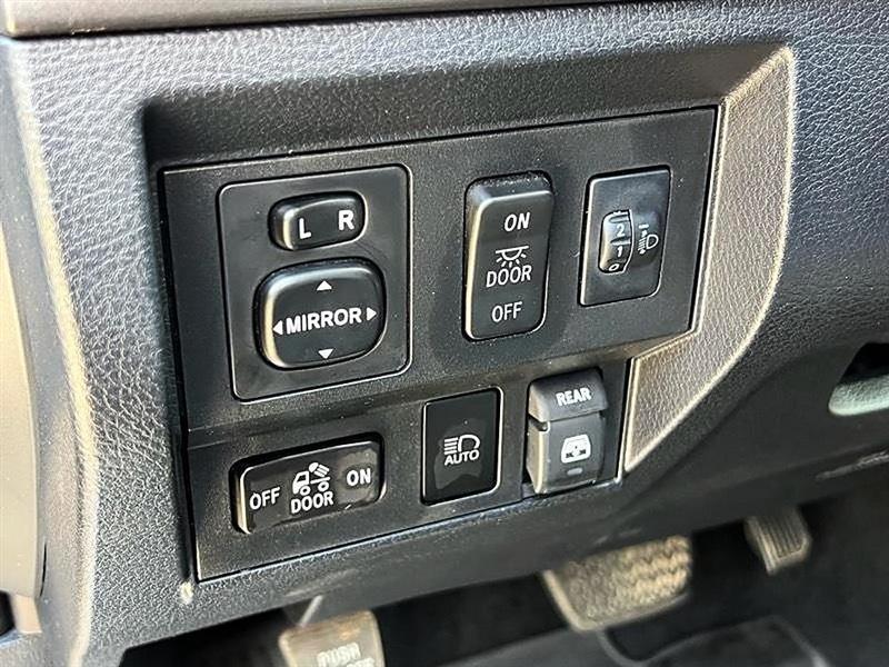 Toyota Tundra  2019