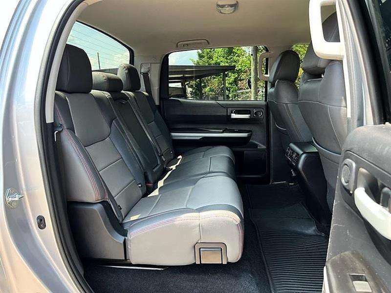 Toyota Tundra  2019