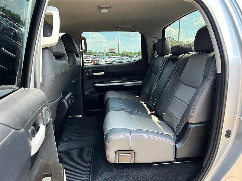Toyota Tundra  2019