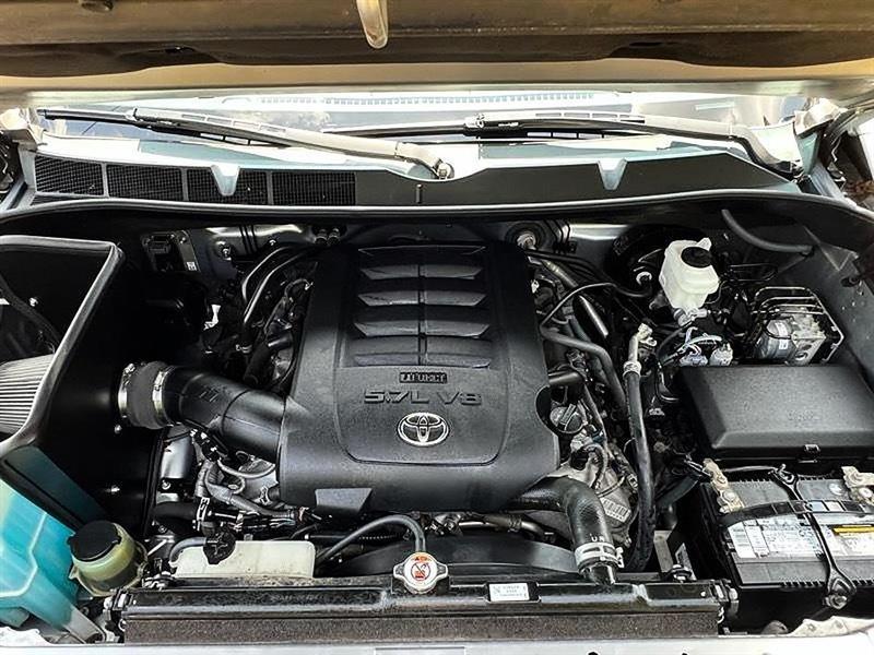 Toyota Tundra  2019