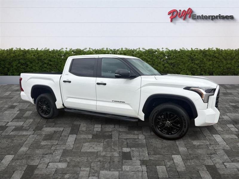Toyota Tundra  2024