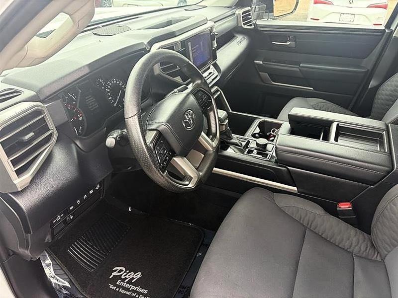 Toyota Tundra  2024