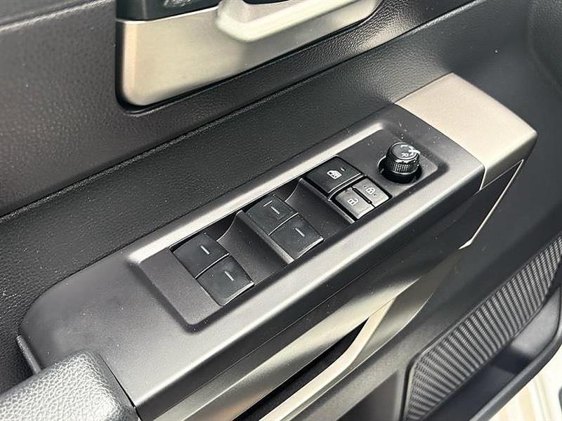 Toyota Tundra  2024