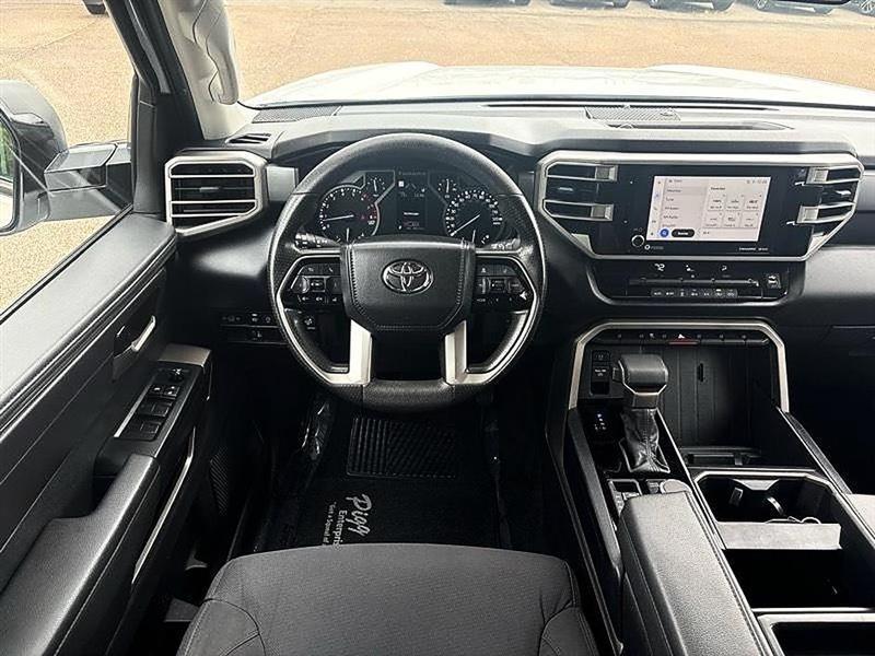 Toyota Tundra  2024