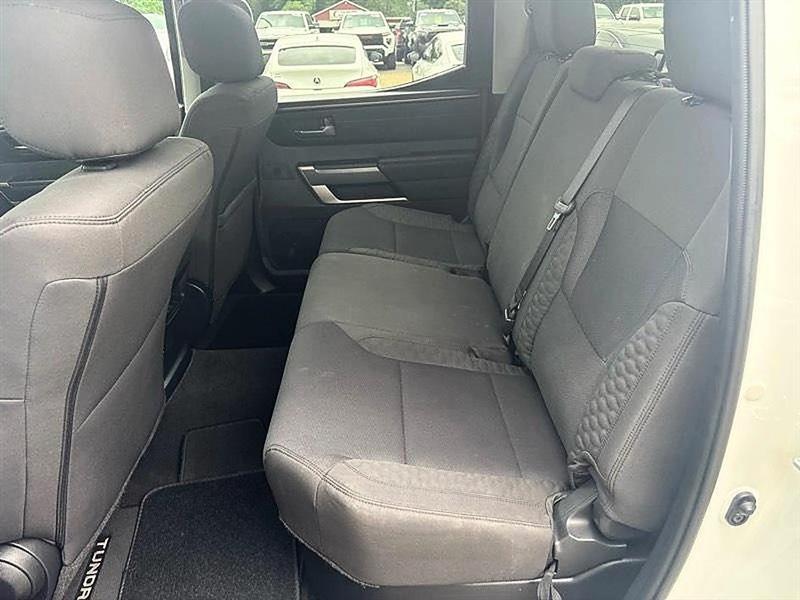 Toyota Tundra  2024