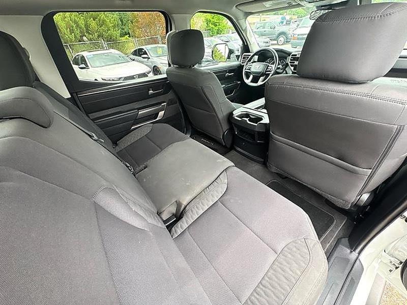 Toyota Tundra  2024