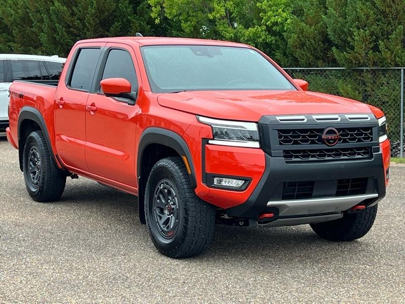 Nissan Frontier  2025
