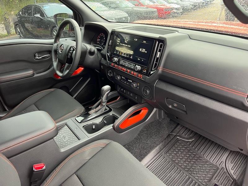 Nissan Frontier  2025