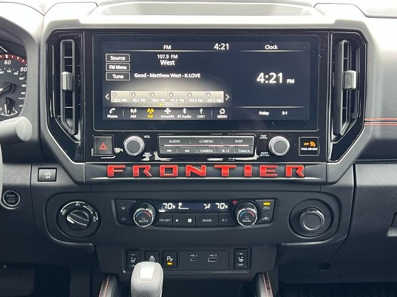 Nissan Frontier  2025
