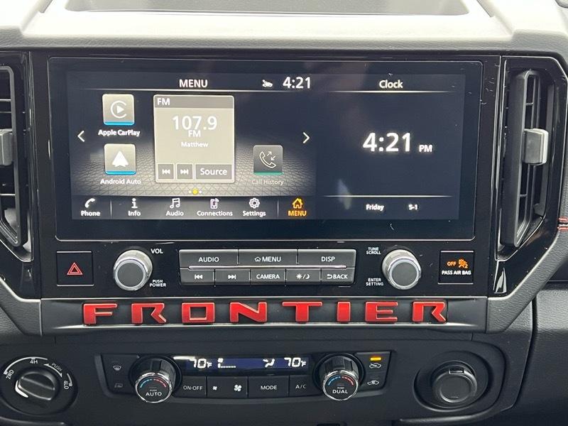 Nissan Frontier  2025