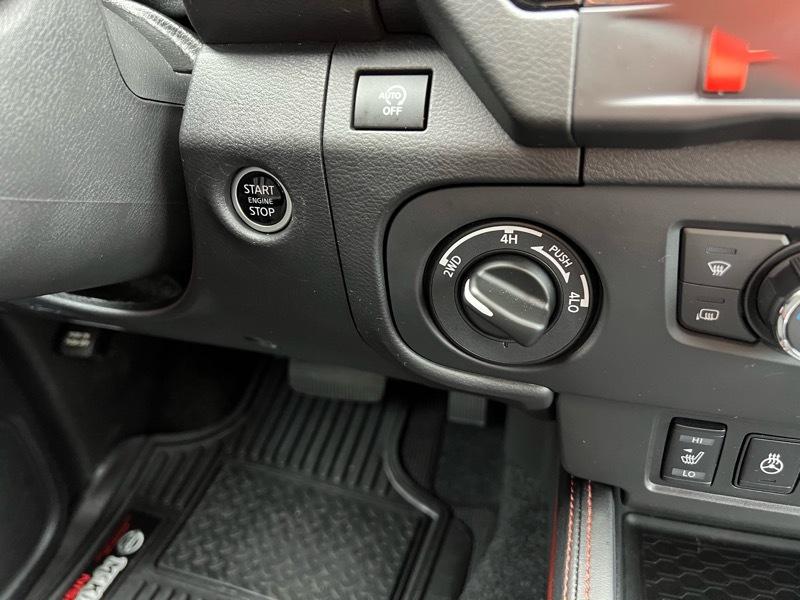Nissan Frontier  2025