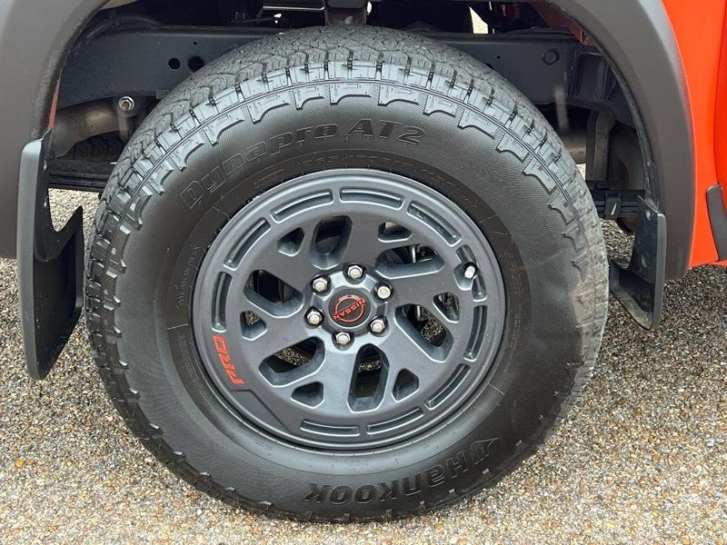Nissan Frontier  2025