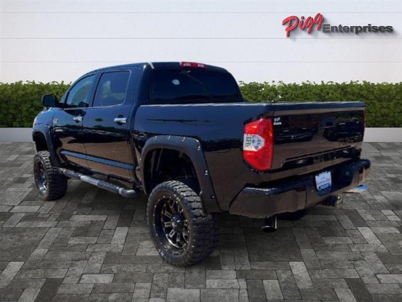 Toyota Tundra  2016