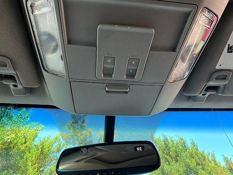 Toyota Tundra  2016