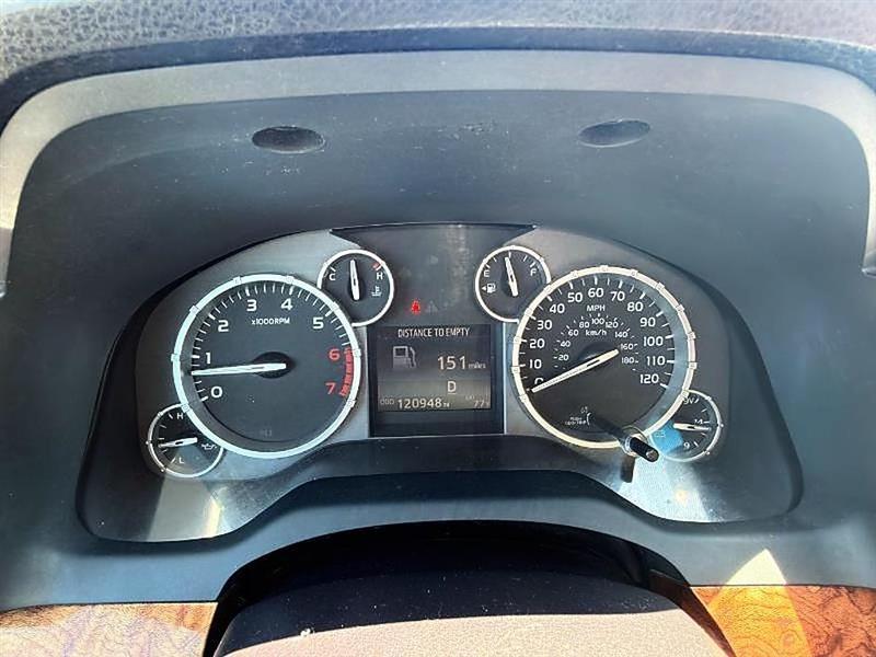 Toyota Tundra  2016