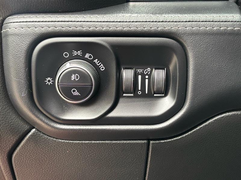 RAM 2500  2023