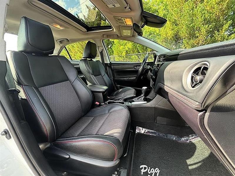 Toyota Corolla  2017