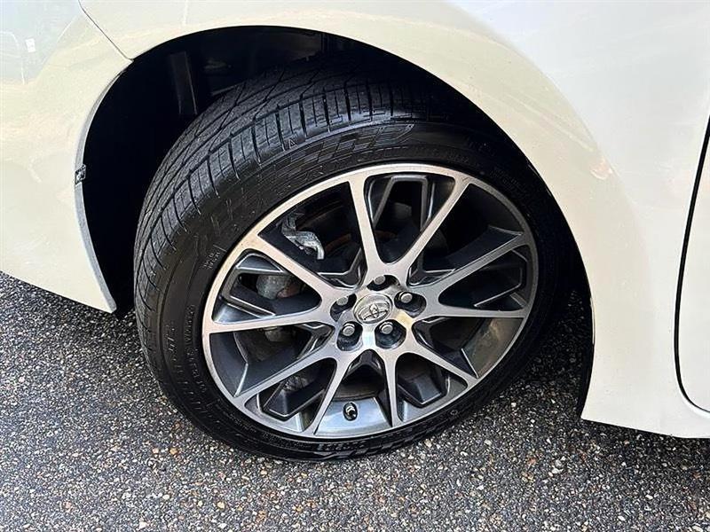 Toyota Corolla  2017