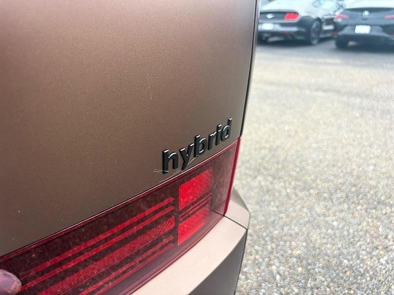 Hyundai Santa Fe Hybrid  2025