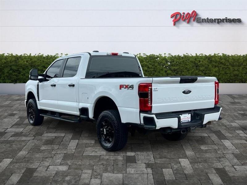 Ford Super Duty F-250 SRW  2024