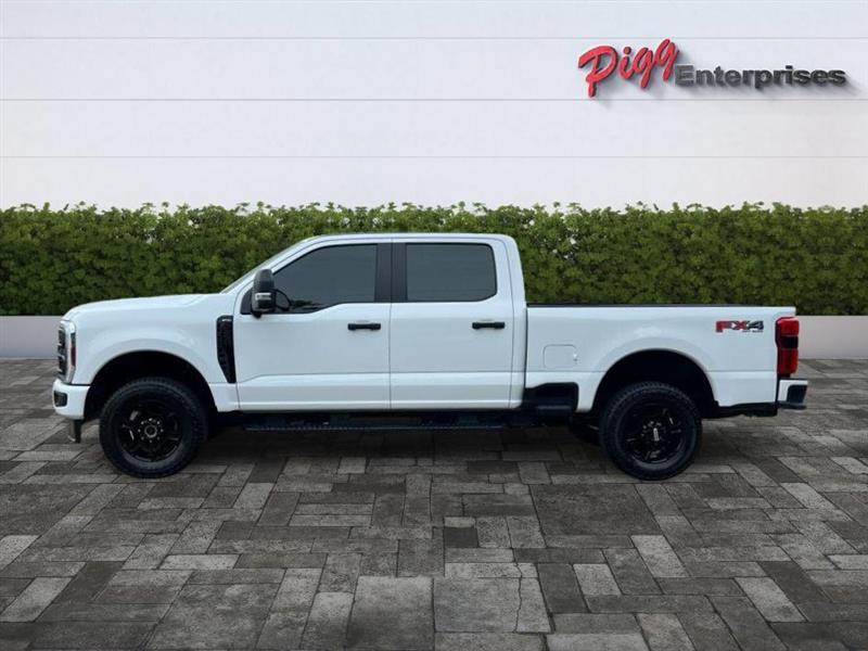 Ford Super Duty F-250 SRW  2024