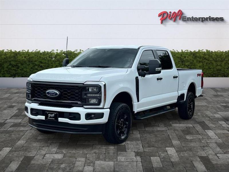 Ford Super Duty F-250 SRW  2024
