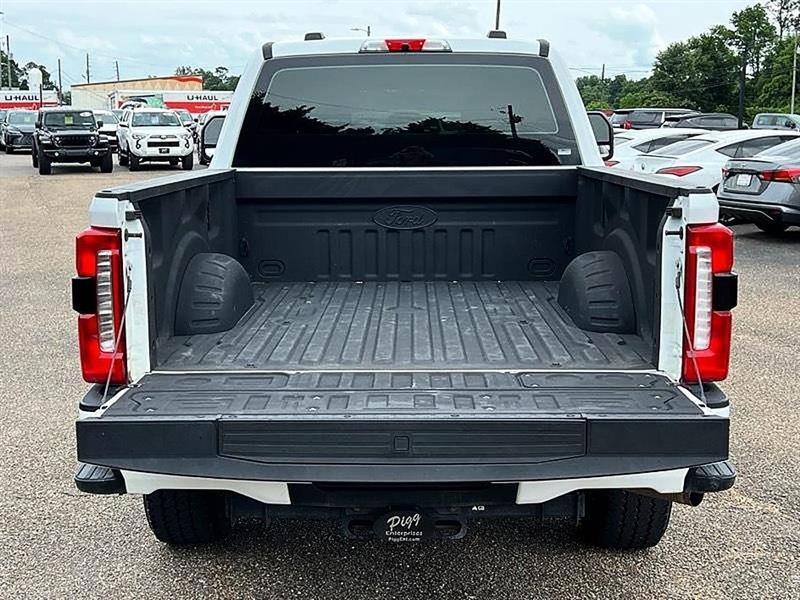 Ford Super Duty F-250 SRW  2024