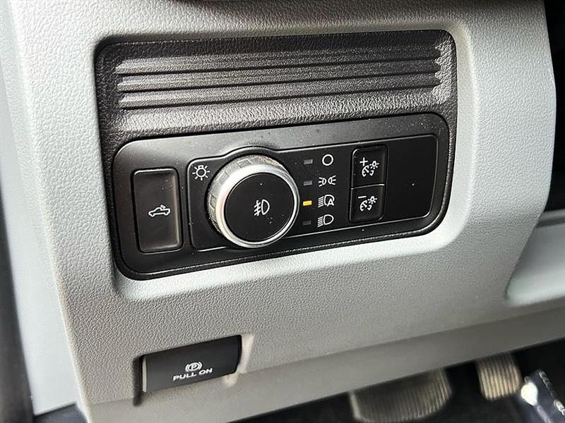 Ford Super Duty F-250 SRW  2024