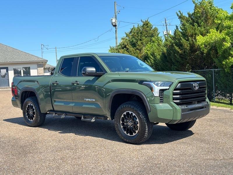 Toyota Tundra  2022