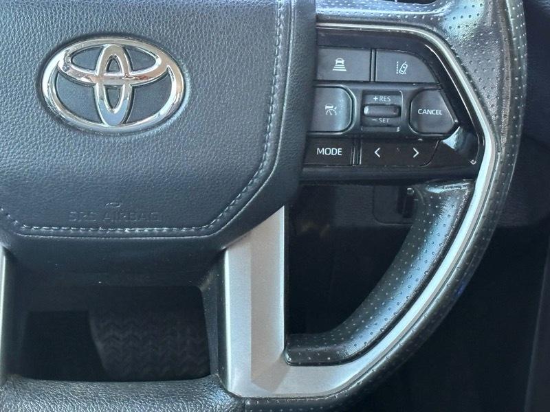 Toyota Tundra  2022
