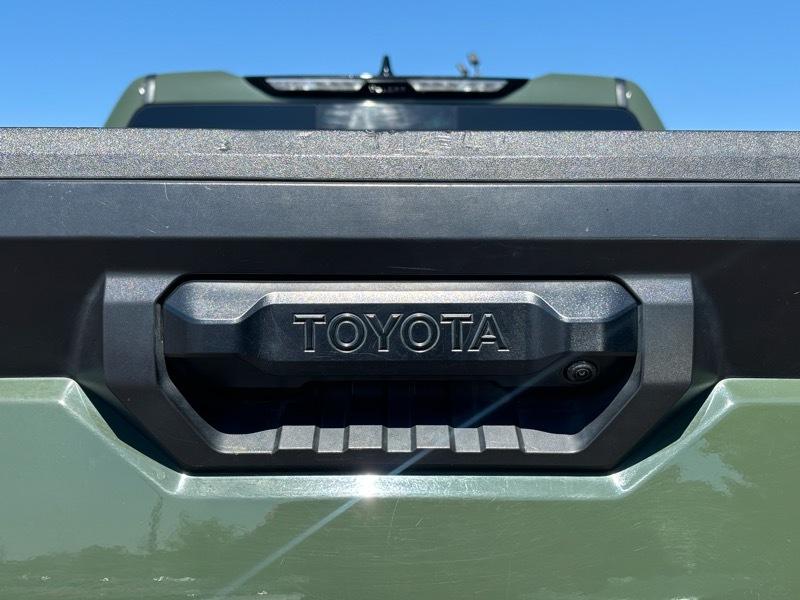 Toyota Tundra  2022