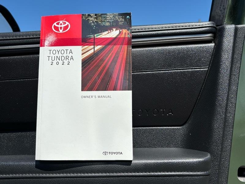 Toyota Tundra  2022