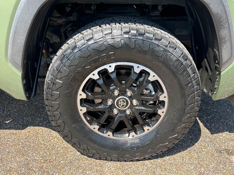 Toyota Tundra  2022