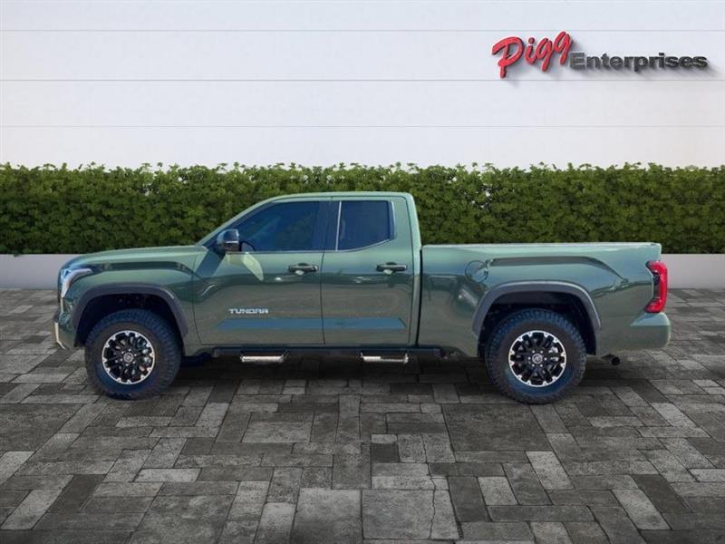 Toyota Tundra  2022