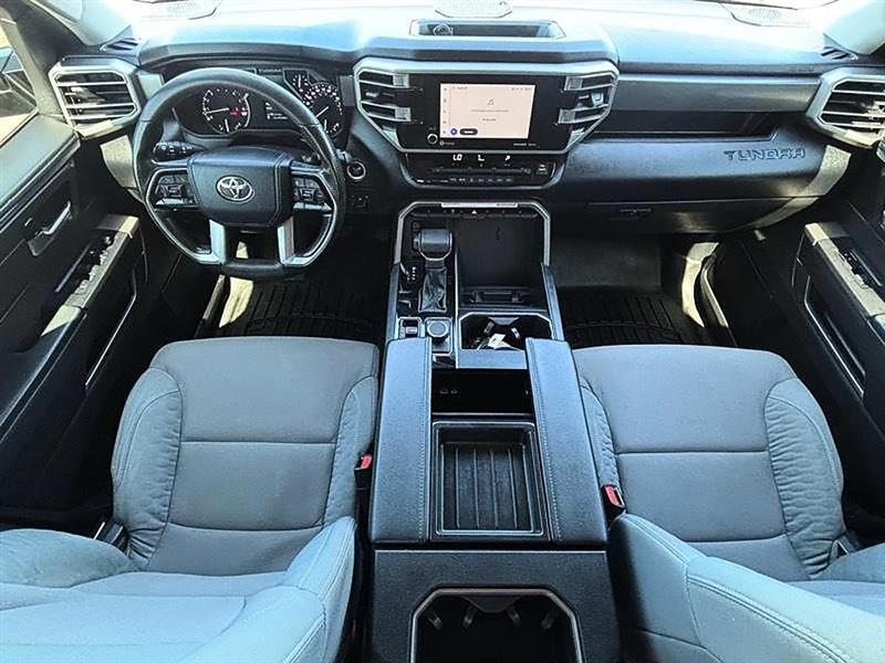 Toyota Tundra  2022