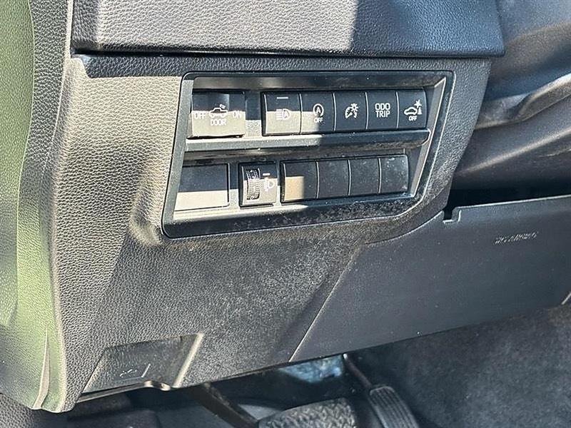 Toyota Tundra  2022