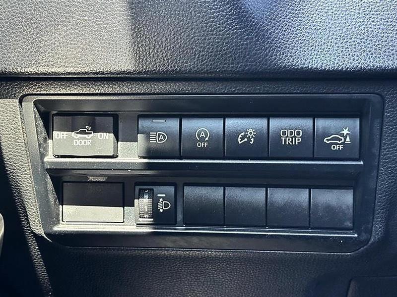 Toyota Tundra  2022