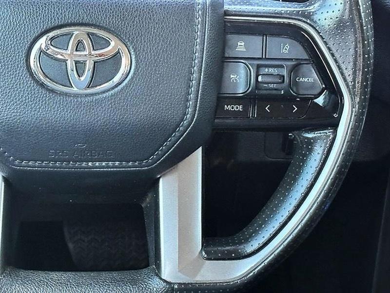 Toyota Tundra  2022